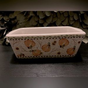 Vintage Nantucket Bakeware with Pumpkin Design.